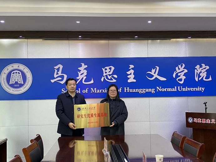 ע��: 1ee06400c2e3ce1c5844bc81d9b8be90