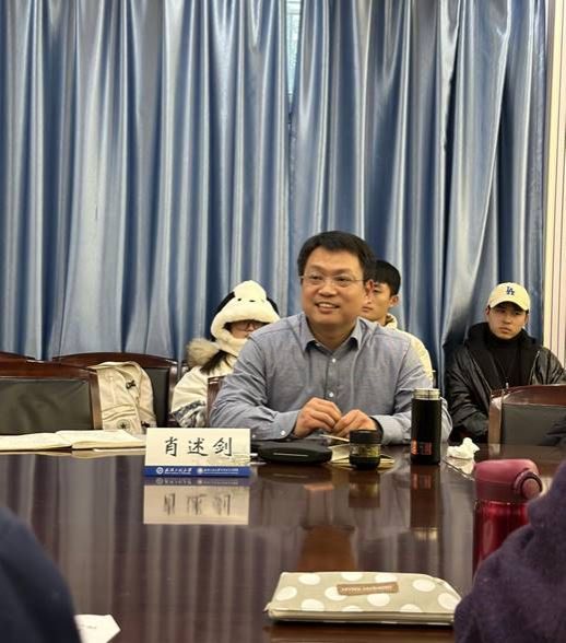 ע��: 2d2cf9e32dfed91672763bb2dc0eaea