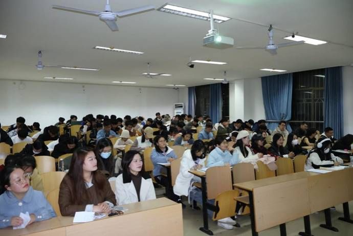 ע��: C:\Users\Administrator\Documents\WeChat Files\wxid_yk1yo6uh6vdu12\FileStorage\Temp\582d16fe1272867b8e7688faf085e52.jpg